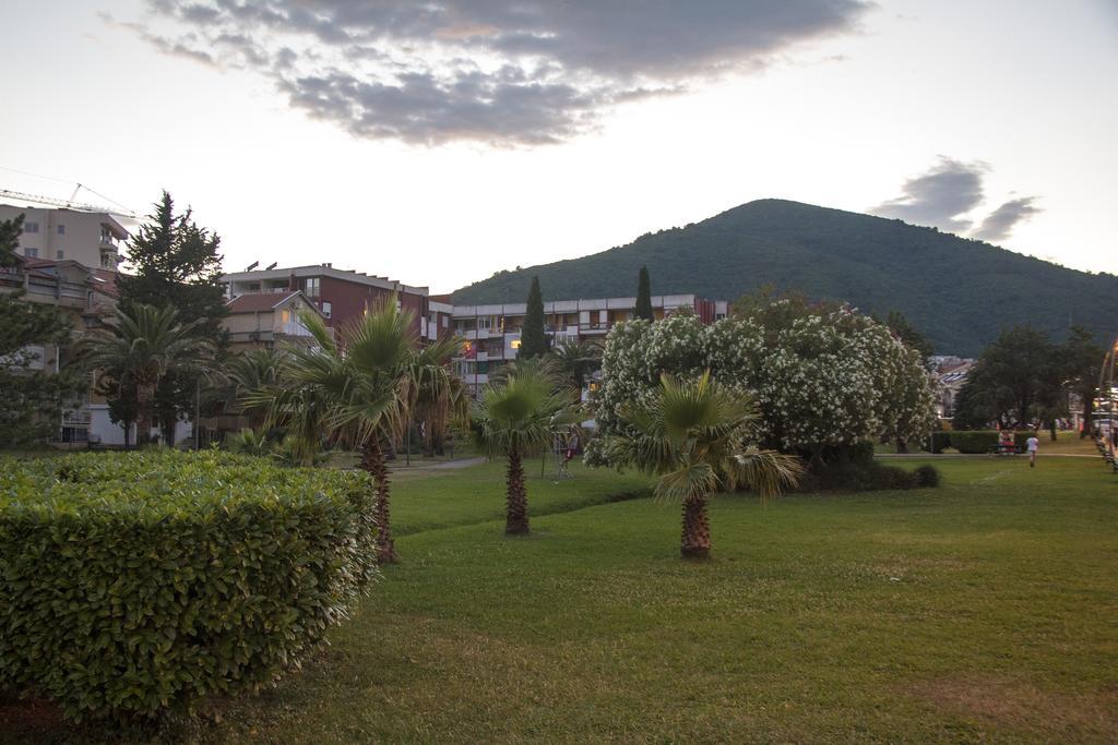 Apartment Oleander Budva Exterior photo
